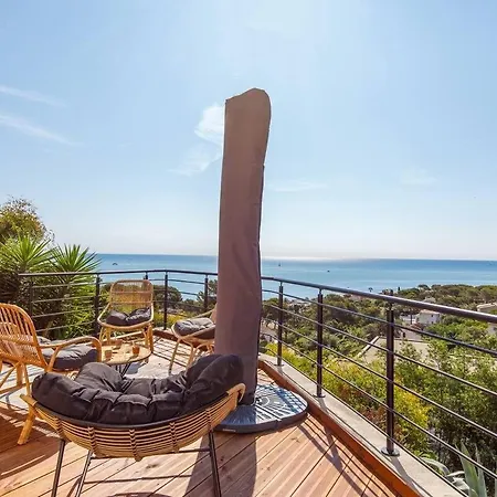 Appartement Beau T2 Avec Terrasse Vue