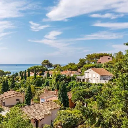 Beau T2 Avec Terrasse Vue * Saint-Peïre-sur-Mer